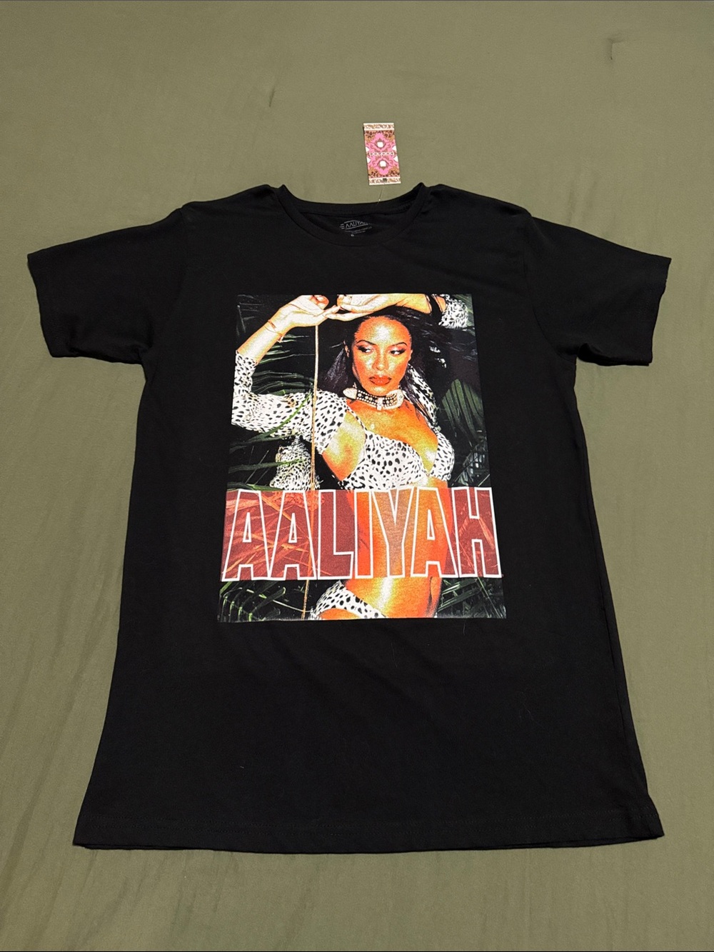Boohoo Black Short-Sleeve Tee with Red Graphic Aaliyah Print